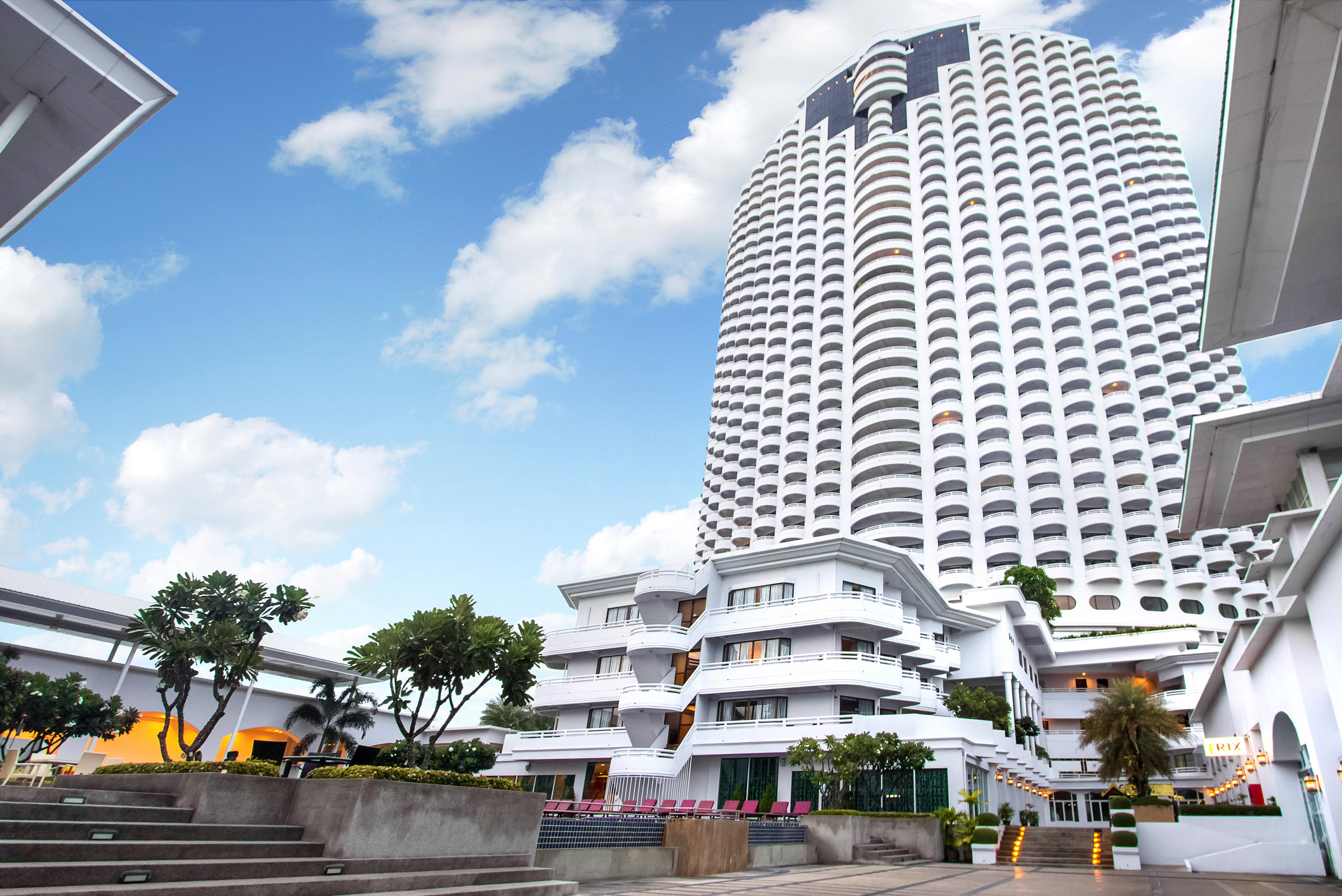 D Varee Jomtien Beach, Pattaya Εξωτερικό φωτογραφία Royal Paragon Hospital