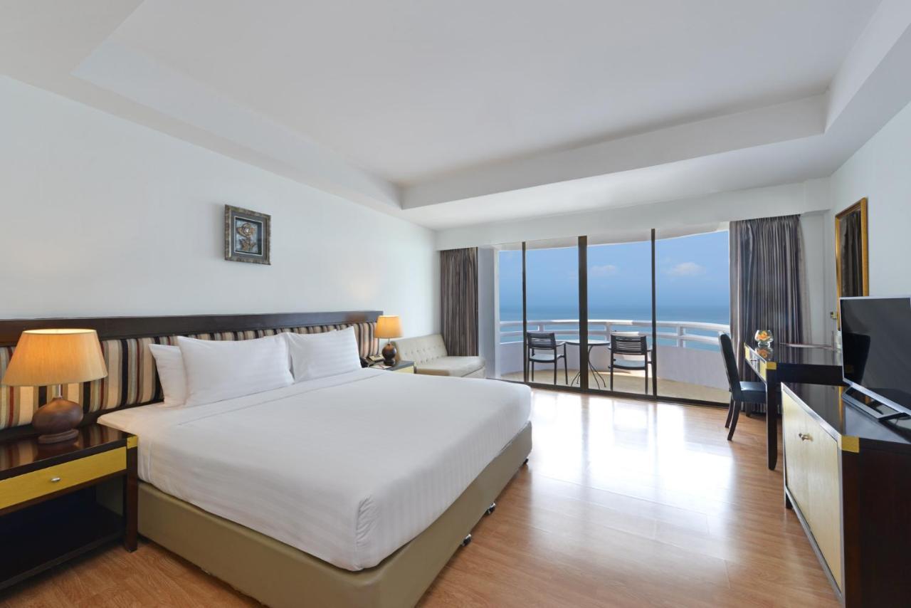 D Varee Jomtien Beach, Pattaya Εξωτερικό φωτογραφία