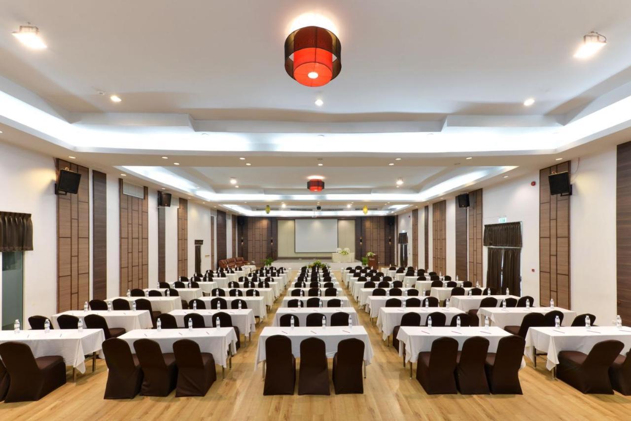 D Varee Jomtien Beach, Pattaya Εξωτερικό φωτογραφία Conference Hall