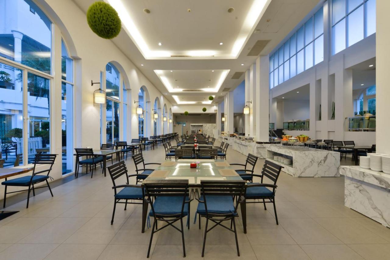 D Varee Jomtien Beach, Pattaya Εξωτερικό φωτογραφία The interior of the hotel