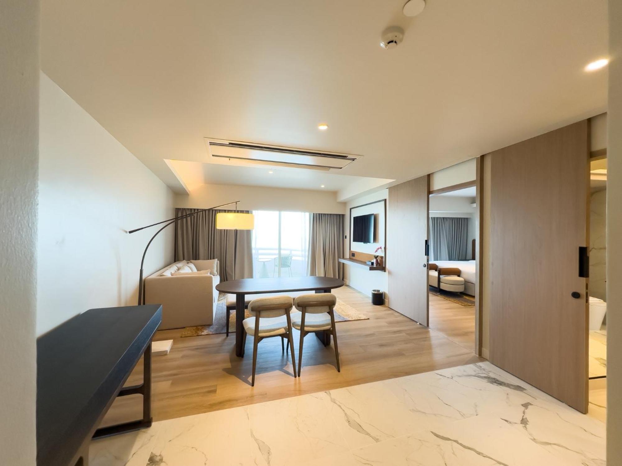D Varee Jomtien Beach, Pattaya Εξωτερικό φωτογραφία A suite at the hotel